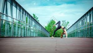 詹姆斯绝杀之夜！纪录差点中断，一球救赎自己！