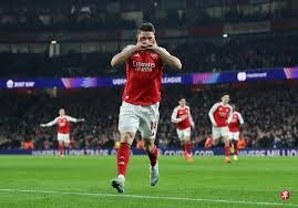 国足就是国足！和澳大利亚的主场对决带动了整个杭州的线下应援…