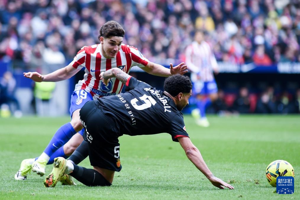 国产大魔王！韩旭轰生涯新高30+15，却遗憾遭超远压哨绝杀