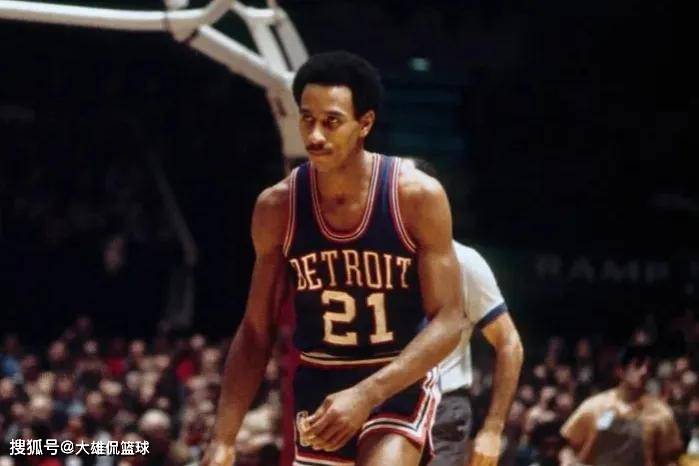 延展性和专 延展性和专